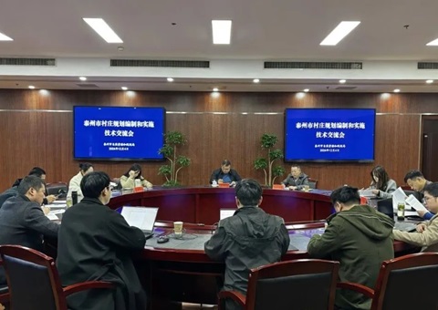 泰州市组织送妄想进村，，，，，，聚力推动妄想落地实验